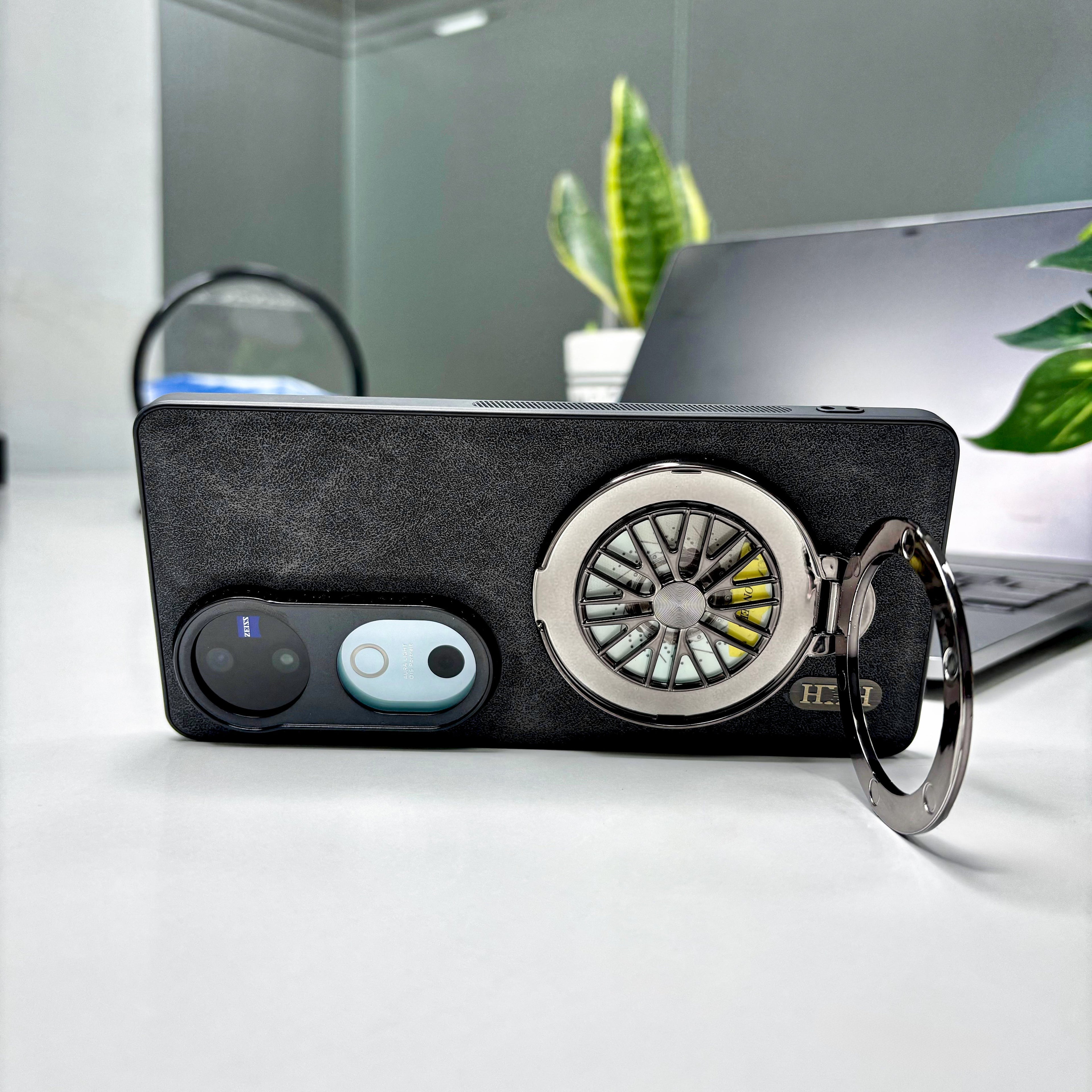 Vivo V40 Pro 5G Best Selling Stress Buster Wheel Skin Feel Scratch Resistant Back Case